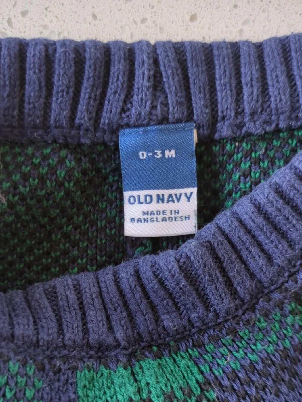 Old Navy Navy and Green Plaid Knit Matching Set 0-3 Months